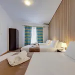 Апартаменты Seaview 4bd & Penthouse With Jacuzzi