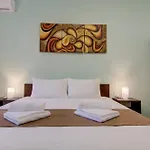 Apartment Seaview 4bd & Penthouse With Jacuzzi