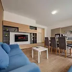 Seaview 4bd & Penthouse With Jacuzzi Sliema