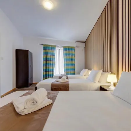 شقة Seaview 4bd & Penthouse With Jacuzzi