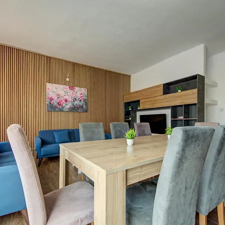 شقة Seaview 4bd & Penthouse With Jacuzzi *