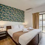 Seaview 4bd & Penthouse With Jacuzzi Sliema