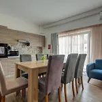 Seaview 4bd & Penthouse With Jacuzzi